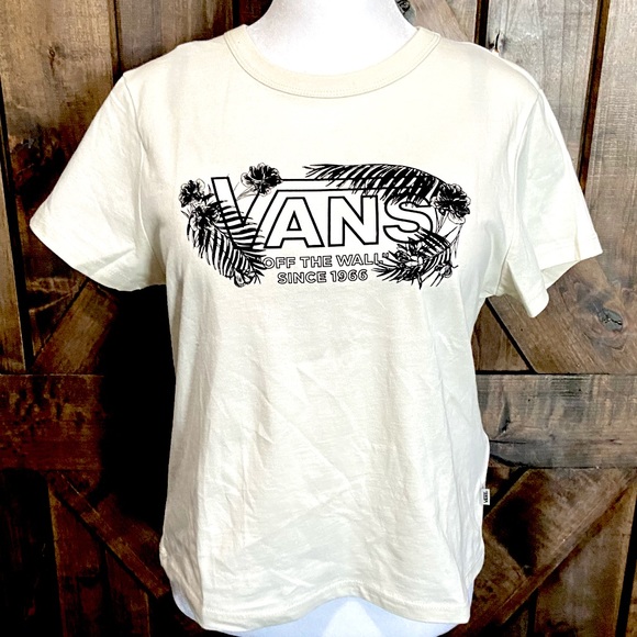 Vans Tops - NWT Vans Cream Crop Top with Black Logo Graphic Sz L